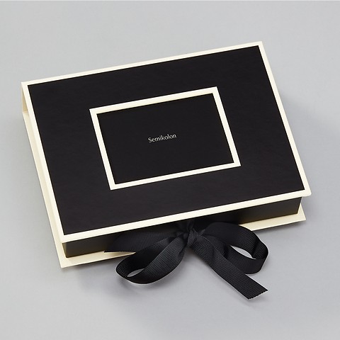 Kleine Fotobox mit Einschubfenster Black